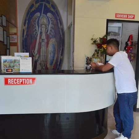 Arabelle Suites Tagbilaran Extérieur photo