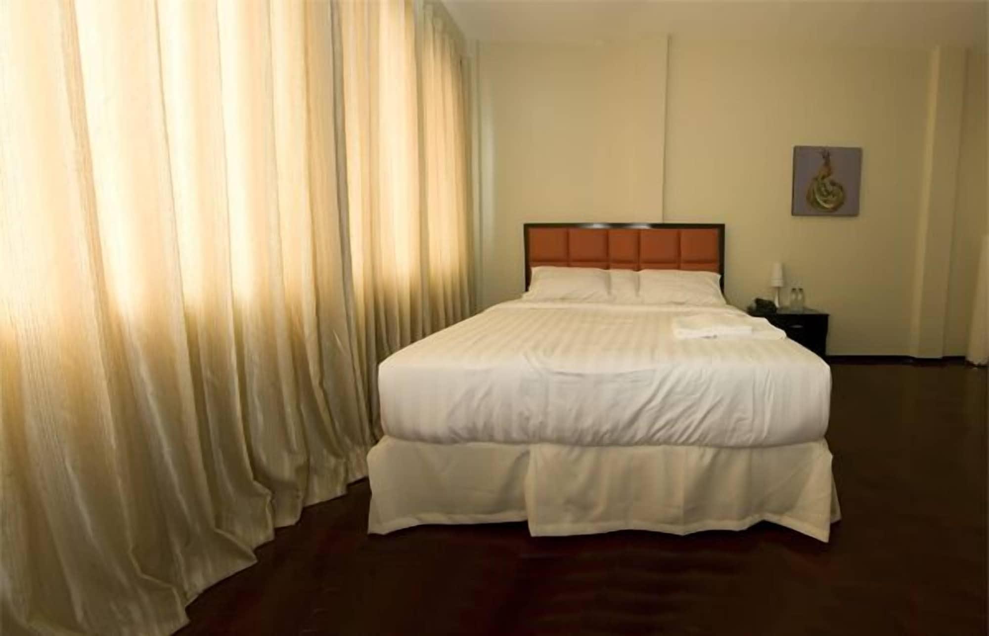 Arabelle Suites Tagbilaran Extérieur photo