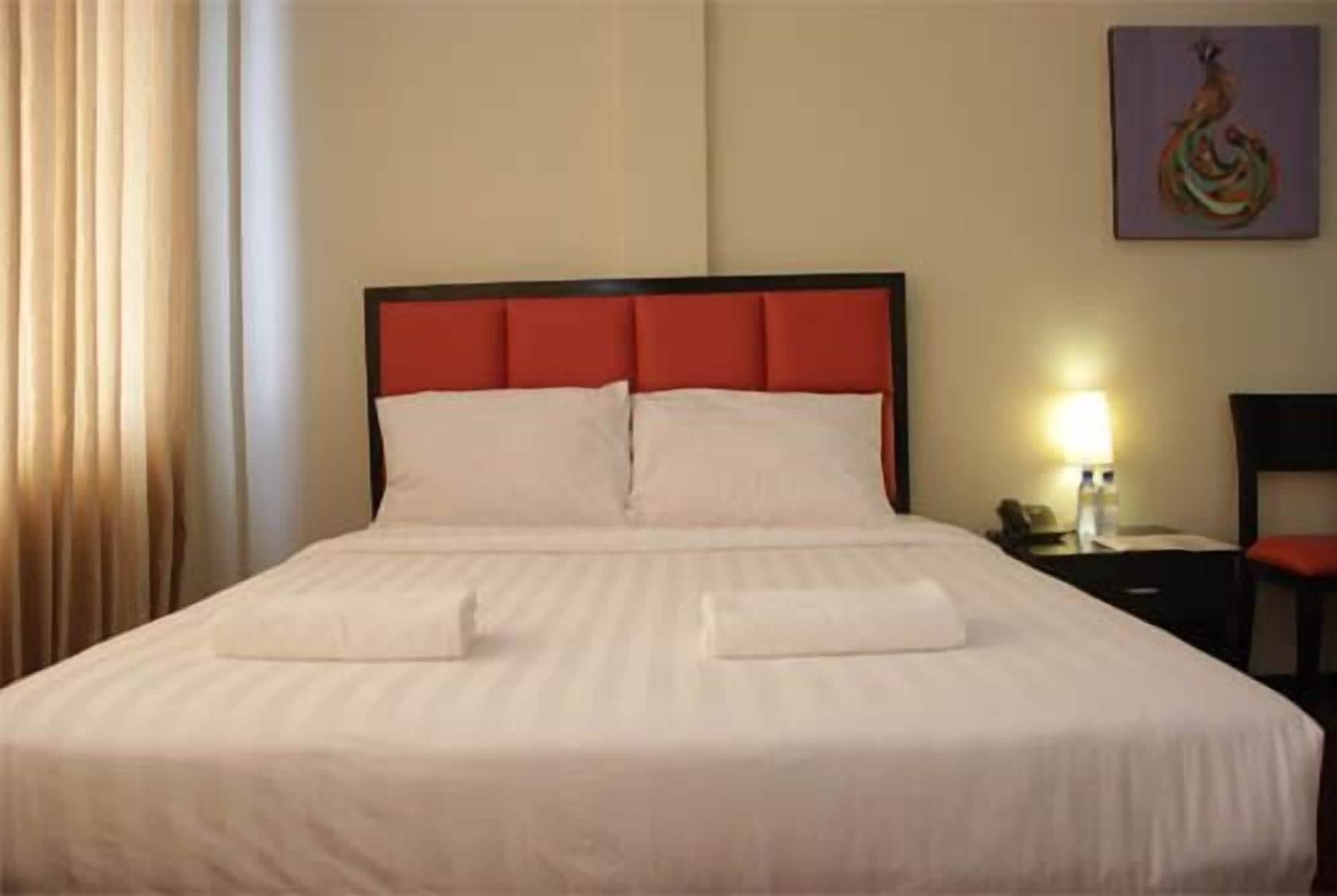Arabelle Suites Tagbilaran Extérieur photo