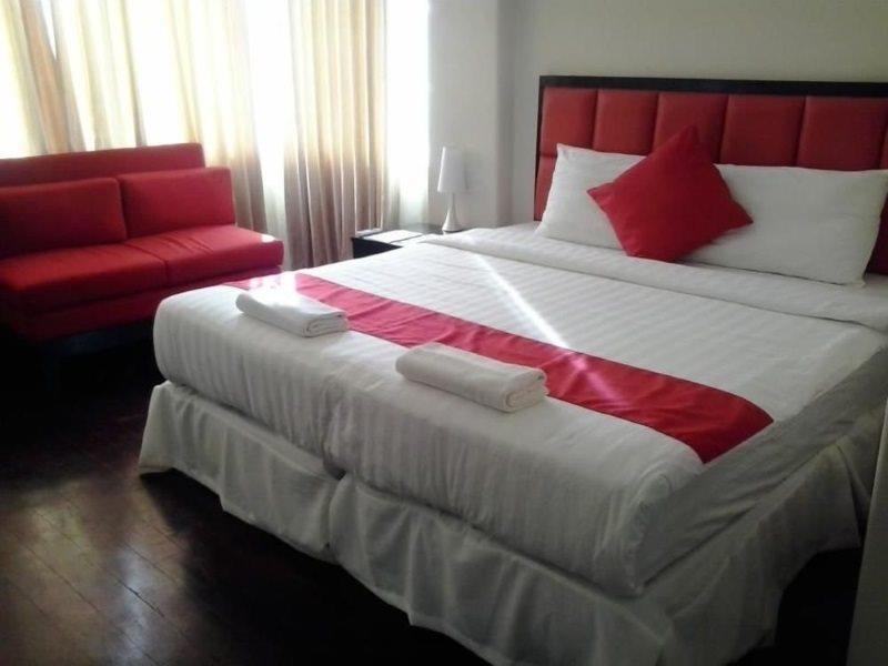 Arabelle Suites Tagbilaran Extérieur photo