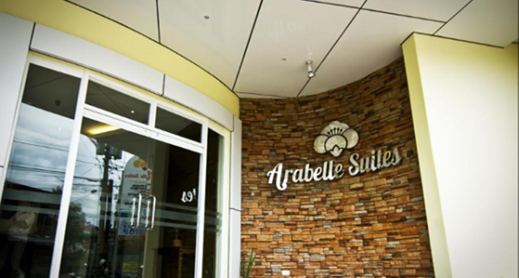 Arabelle Suites Tagbilaran Extérieur photo