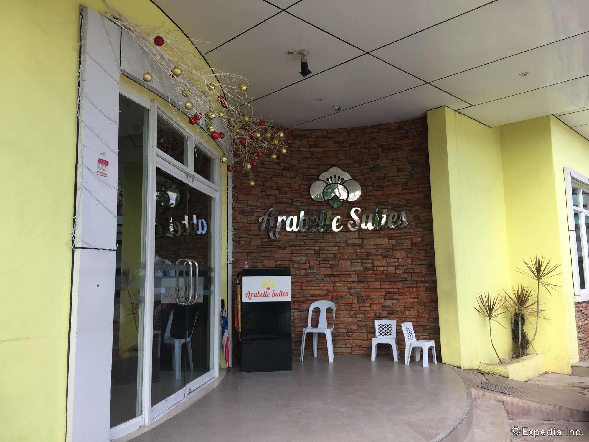 Arabelle Suites Tagbilaran Extérieur photo