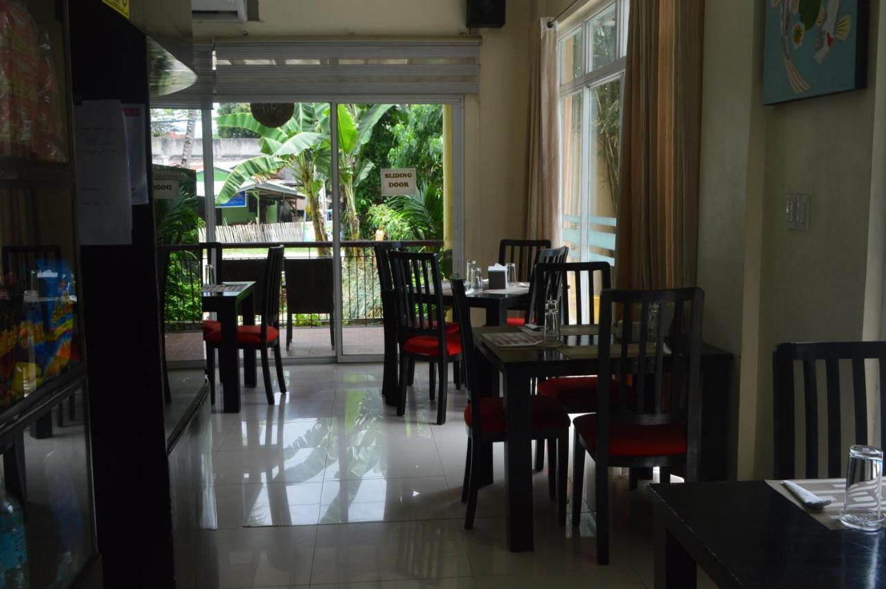 Arabelle Suites Tagbilaran Extérieur photo